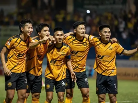 Thanh Hóa bị FIFA cấm chuyển nhượng 3 kỳ liên tiếp