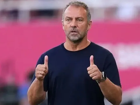 Hansi Flick ca ngợi di sản 10 năm của Pep tại Man City