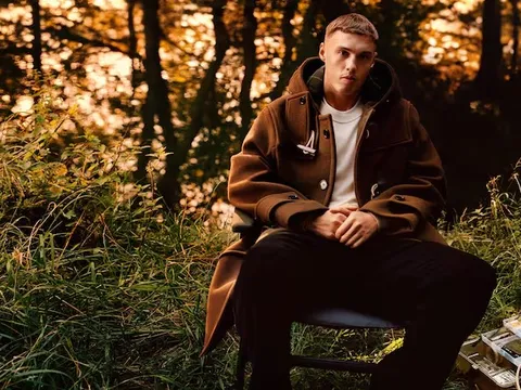 Sức hút phía sau chiếc áo hoodie rộng thùng thình của Cole Palmer