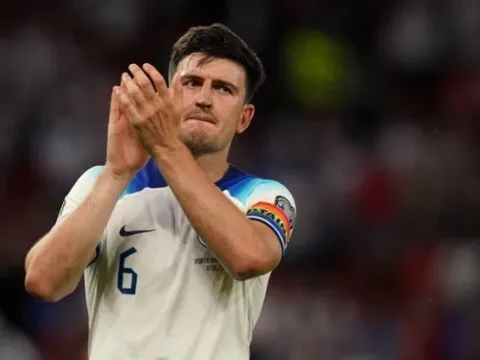 Maguire lỡ World Cup, Rooney lên tiếng về quyết định của Tuchel