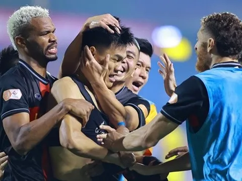 Soi trận Ninh Bình vs CA TPHCM: Xây chắc vị trí top ba