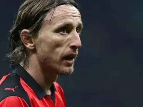 Luka Modric ra điều kiện để tiếp tục gắn bó với AC Milan
