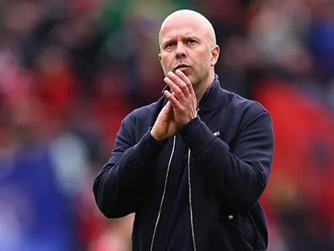 Arne Slot nuối tiếc vì hàng thủ Liverpool để thủng lưới quá nhiều