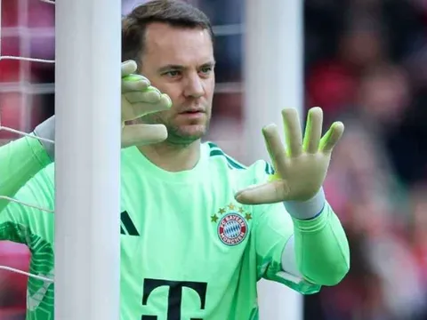 Manuel Neuer lỡ hẹn với chung kết cúp Quốc gia Đức