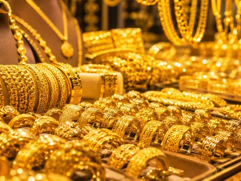 Bảng giá vàng 9999 24K 18K SJC DOJI PNJ hôm nay 23/5/2026