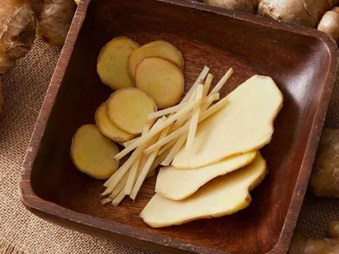 Điều gì xảy ra với cơ thể nếu bạn thường xuyên ăn một lát gừng tươi mỗi sáng?