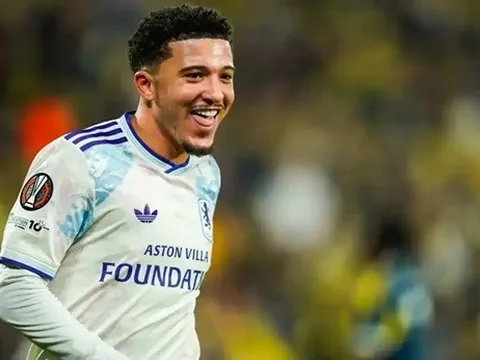 Aston Villa chuẩn bị đánh giá và quyết định tương lai Sancho