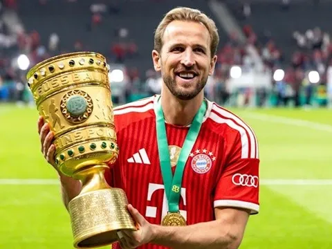 Bayern Munich vô địch Cúp Quốc gia nhờ kỷ lục ghi bàn kỳ lạ