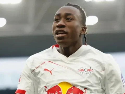Tin đồn chuyển nhượng tối 24/5: Liverpool bạo chi cho Yan Diomande; Real nhắm bom tấn Enzo Fernandez