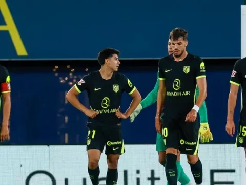 Ayoze Perez lập cú đúp, Villarreal hủy diệt Atletico Madrid