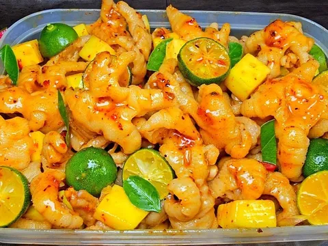 Cách làm chân gà sốt Thái ngon