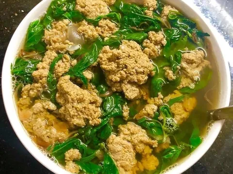 Canh cua để qua đêm có ăn được không? Chuyên gia y tế đưa ra cảnh báo nhiều người bất ngờ