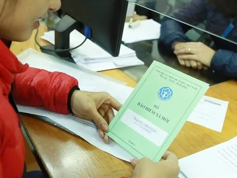 Đóng BHXH bao nhiêu để nhận lương hưu 5 triệu đồng/tháng?