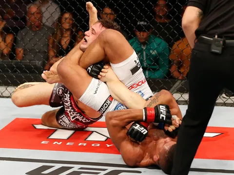 Trở về cội nguồn: Gilbert Burns chốt lịch ra mắt UFC BJJ đối đầu Horlando Monteiro