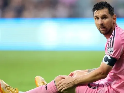 Rời sân vì căng cơ, Messi không lỡ hẹn World Cup 2026