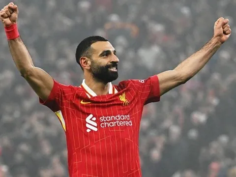 Tin đồn chuyển nhượng tối 26/5: Juventus tranh Robertson; Liverpool tìm người thế chỗ Salah