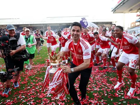 Bí mật đằng sau ngai vàng Ngoại hạng Anh của Arsenal