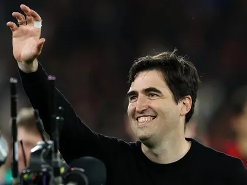 Sự thật vụ AC Milan liên hệ Iraola trước khi sa thải Allegri