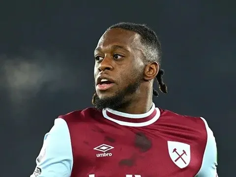 West Ham rớt hạng, Everton nhắm mua Aaron Wan-Bissaka