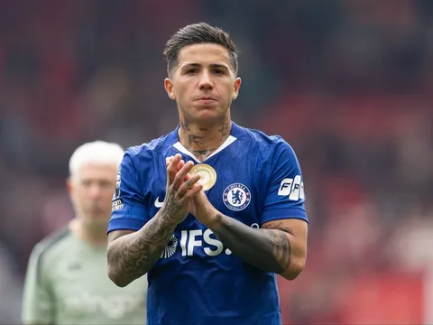 Man City phớt lờ Enzo Fernandez, theo đuổi Elliot Anderson