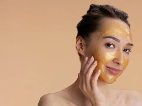4 cách làm mặt nạ đu đủ giúp da sáng và hỗ trợ làm mờ thâm tại nhà