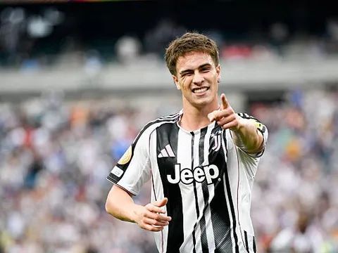 Liverpool và canh bạc 100 triệu tiềm năng cho Kenan Yildiz