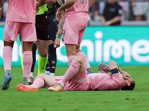 Chấn thương của Messi đe dọa đợt hội quân cùng Argentina