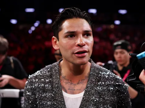 Ryan Garcia kiên quyết xù kèo 40.000 USD với Arman Tsarukyan: 'Không đời nào tôi trả tiền cho hắn'