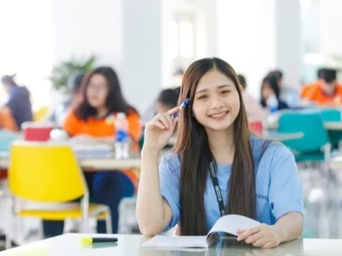 5 ngành học ở Việt Nam không sợ thất nghiệp, ra trường “kiếm bội tiền", ngày càng khát nhân lực với mức lương hấp dẫn