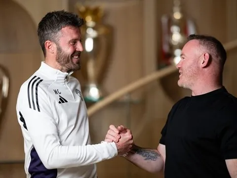 Góc nhìn thực tế của Wayne Rooney giúp MU tránh ảo tưởng
