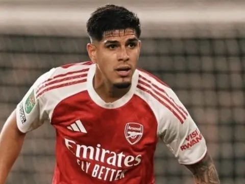 Tin đồn chuyển nhượng sáng 29/5: Barca săn đón sao Arsenal; Ruben Dias có thể rời Man City