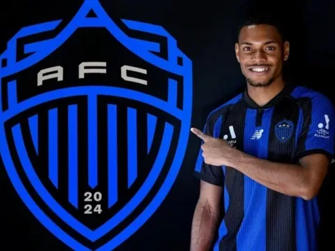 Hà Nội FC sắp đón ngoại binh Daniel Hall