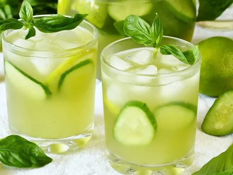 Cách làm nước ép dưa leo giảm thâm, trắng ra từ bên trong: Ai không biêt quá đáng tiếc