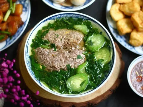 Loại rau nào được ví là “nhân sâm xanh của người nghèo”, không ngậm hóa chất, 5.000 đồng mua được cả bó?