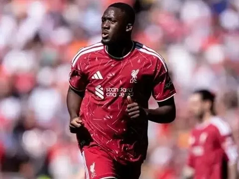 Tin đồn chuyển nhượng sáng 31/5: Inter Milan muốn mua Curtis Jones; Real Madrid tranh Konate