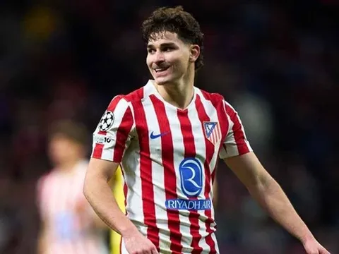 Tin đồn chuyển nhượng tối 31/5: Julian Alvarez muốn gia nhập Barcelona; Inter Milan hỏi mua Ruben Dias