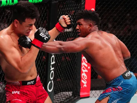 UFC Macau: Alonzo Menifield dập tắt kỳ vọng của khán giả chủ nhà bằng chiến thắng đo ván trước Zhang Mingyang