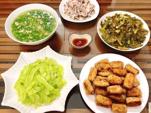Hôm nay nấu gì: Cơm tối 5 món ngon nhìn chỉ muốn ăn hết sạch