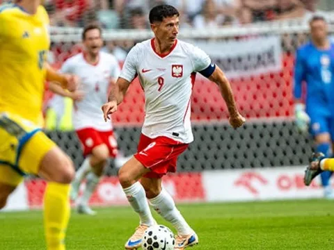 Tsygankov chói sáng, Ukraine hạ Ba Lan 2-0