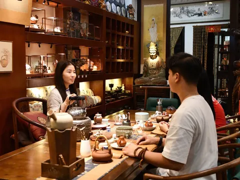 Gặp Thanh Phương trà chủ: Người gìn giữ nét đẹp văn hóa trà giữa lòng phố thị Sài Gòn