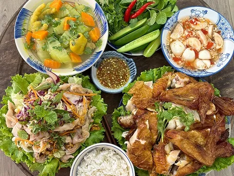 Hôm nay nấu gì: Mâm cơm mùa hè nhìn đã muốn ăn ngay
