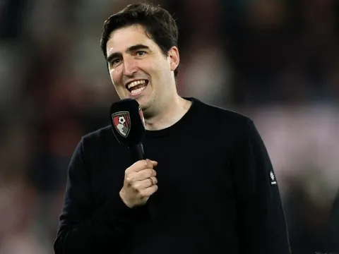 Iraola sẽ mang hệ thống pressing nghẹt thở đến Anfield?