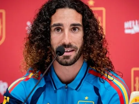 Atletico Madrid vấp rào cản giá cả vụ Marc Cucurella