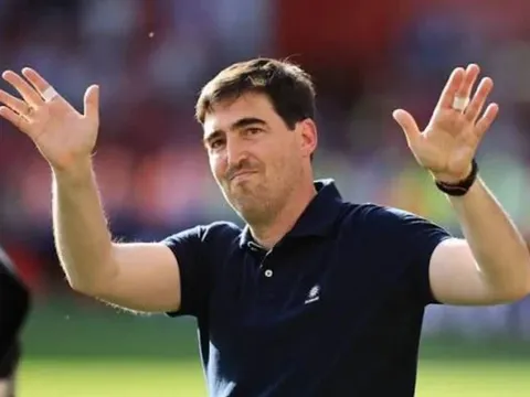 Liverpool hứa hẹn đại tu toàn diện dưới thời Andoni Iraola