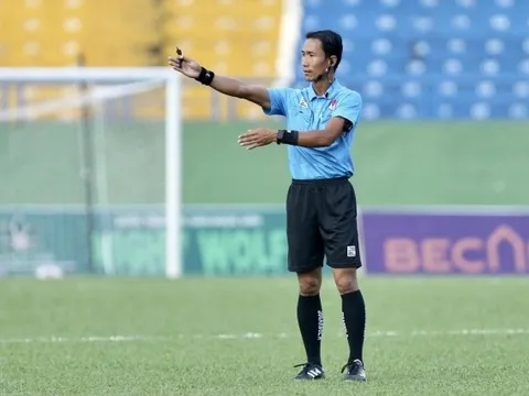 Trọng tài Việt Nam xử lý tranh cãi ở giải U19 Đông Nam Á