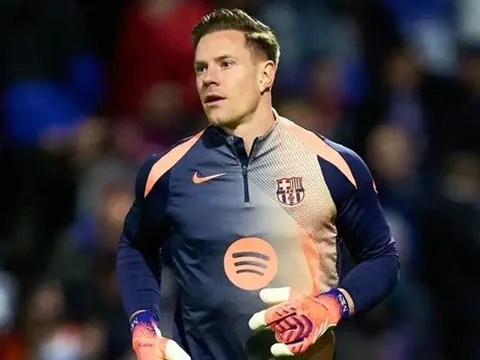 Ajax muốn giải cứu Marc-Andre ter Stegen khỏi Barca