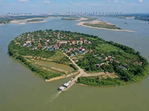 Thành phố nào ở Việt Nam không giáp biển nhưng có đảo?