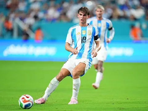 Nico Paz đối diện nguy cơ lỡ hẹn World Cup vì chấn thương