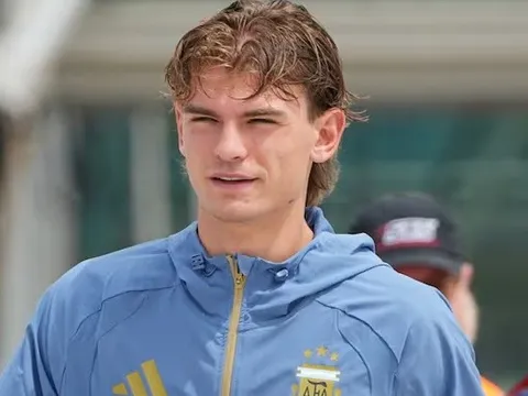 Nico Paz trở lại tập luyện, xóa tan nỗi lo của Argentina