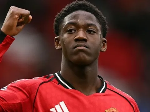 Bản lĩnh của Kobbie Mainoo sau giông bão tại Man United